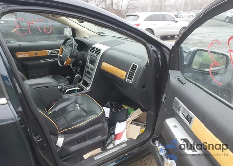 2008 Lincoln Mkx z USA, uszkodzony, nr VIN 2LMDU88C68BJ36078